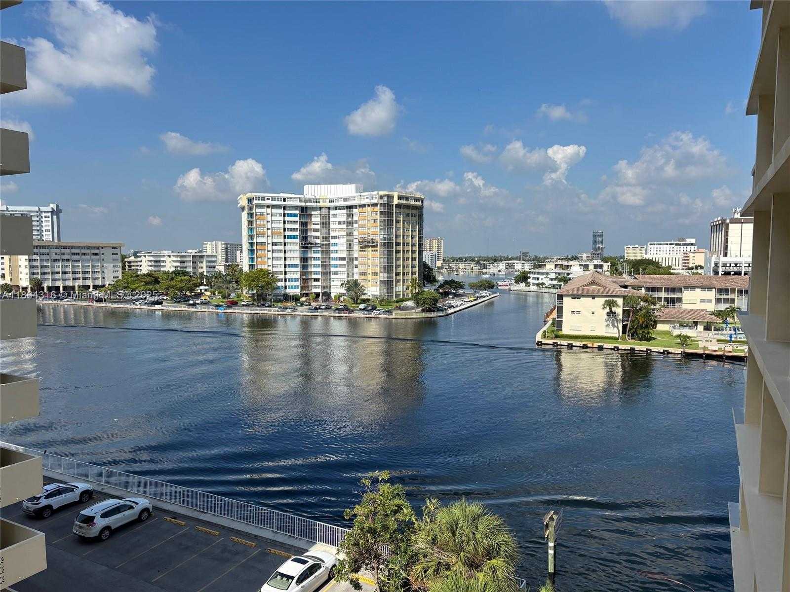 Small Image of 1817 SOUTH OCEAN DR #622, Hallandale Beach Number 7