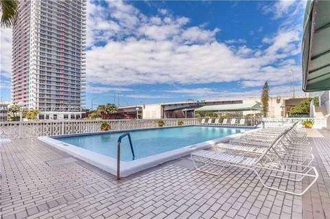 Small Image of 1817 SOUTH OCEAN DR #622, Hallandale Beach Number 9