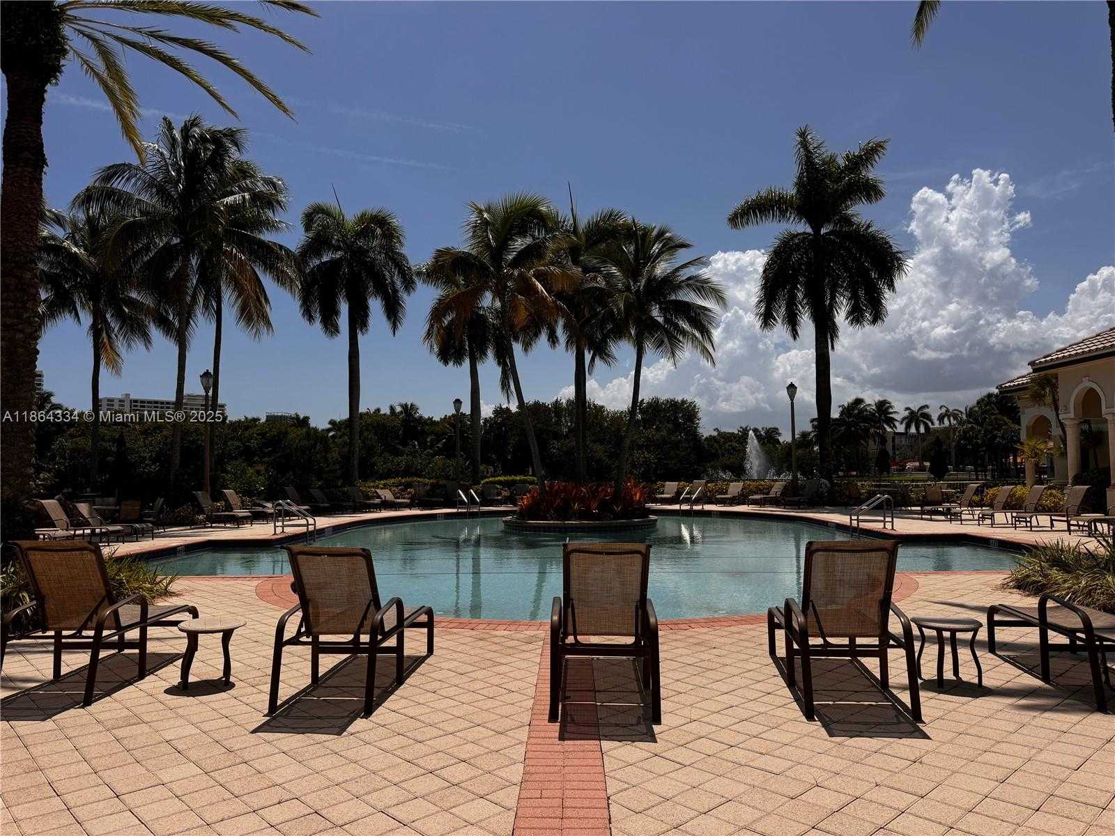 Small Image of 876 WEST SPINNAKER DR W, Hollywood Number 39