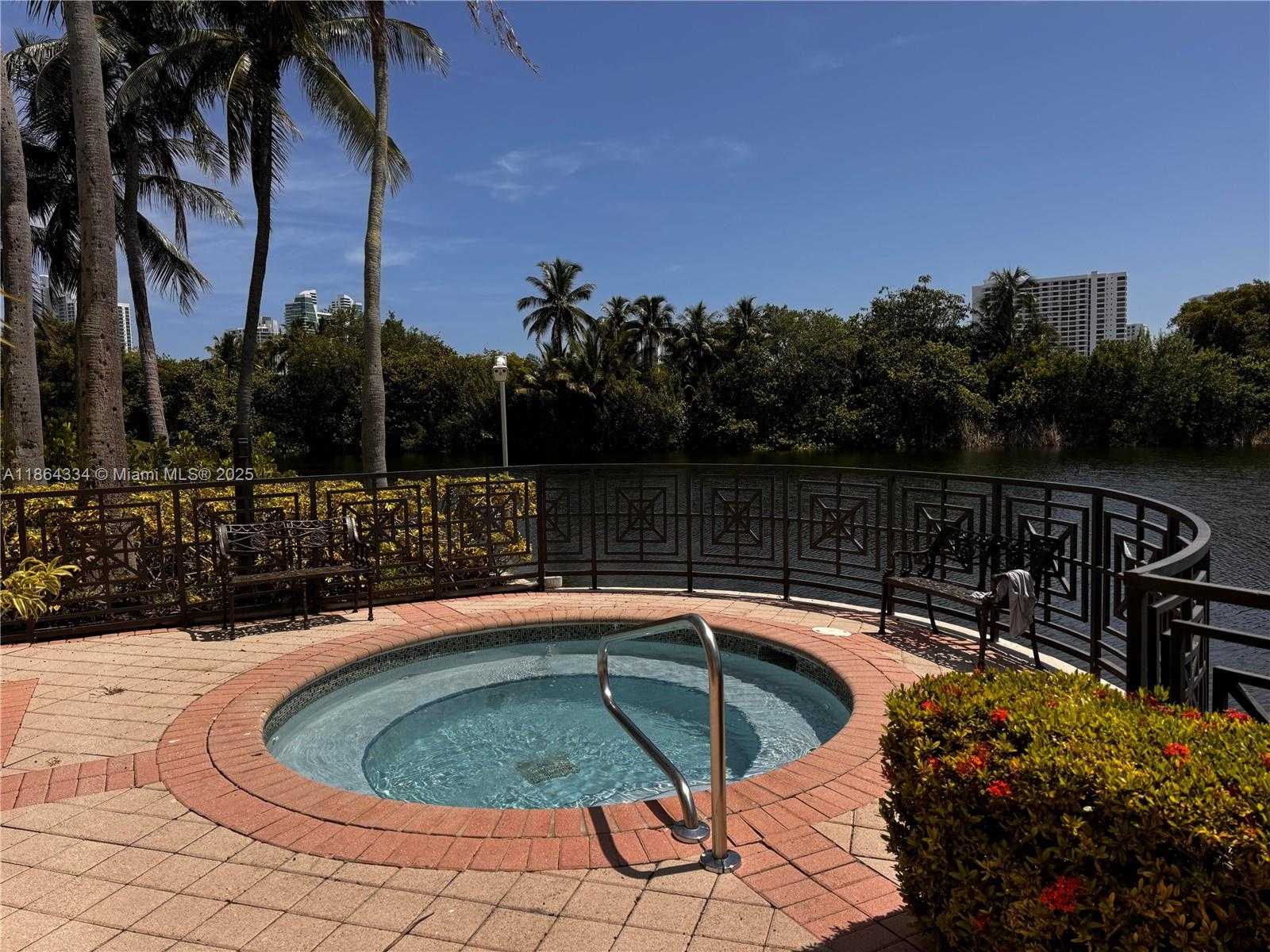 Small Image of 876 WEST SPINNAKER DR W, Hollywood Number 46