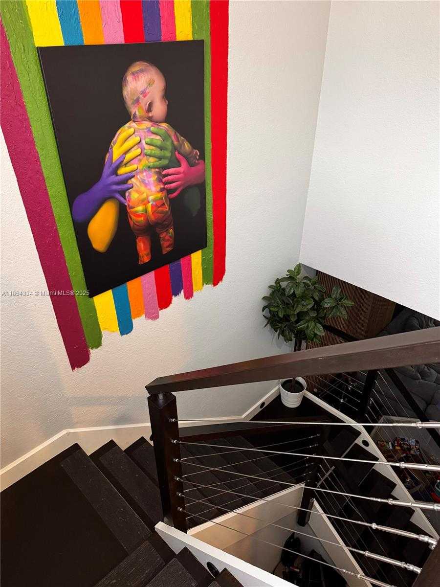 Small Image of 876 WEST SPINNAKER DR W, Hollywood Number 8