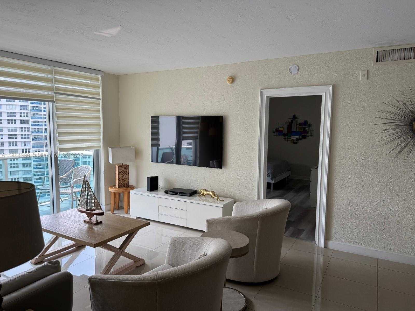 Small Image of 3801 SOUTH OCEAN DR #14V, Hollywood Number 4