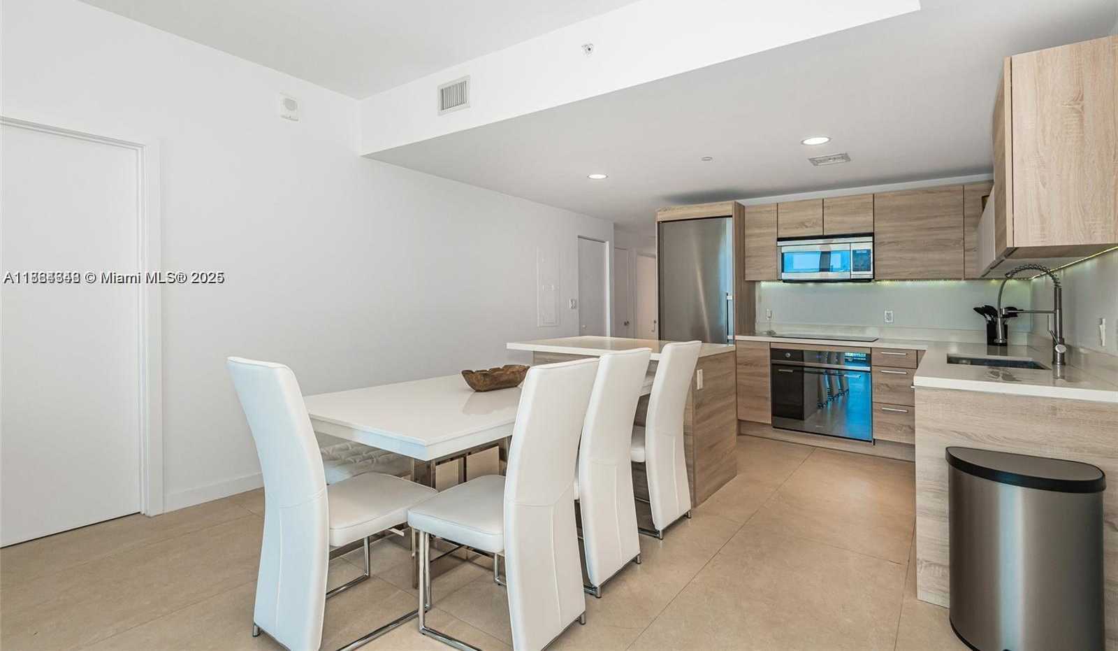 Small Image of 16385 BISCAYNE BLVD #2118, North Miami Beach Number 17