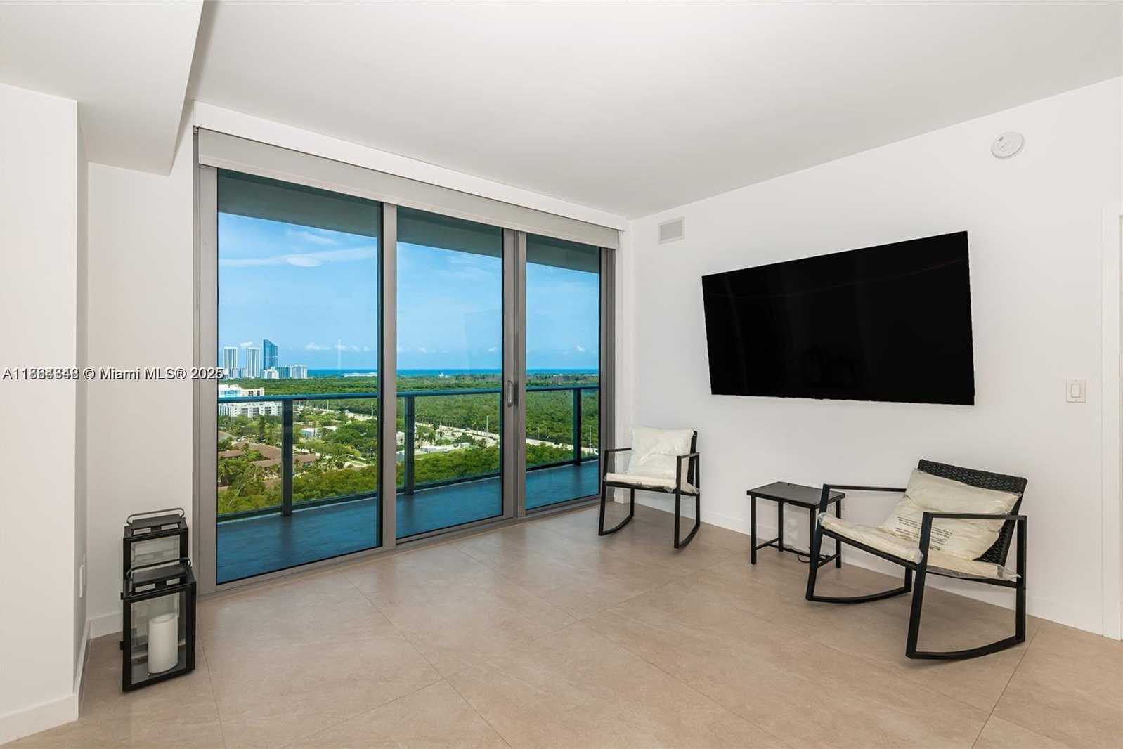 Small Image of 16385 BISCAYNE BLVD #2118, North Miami Beach Number 20
