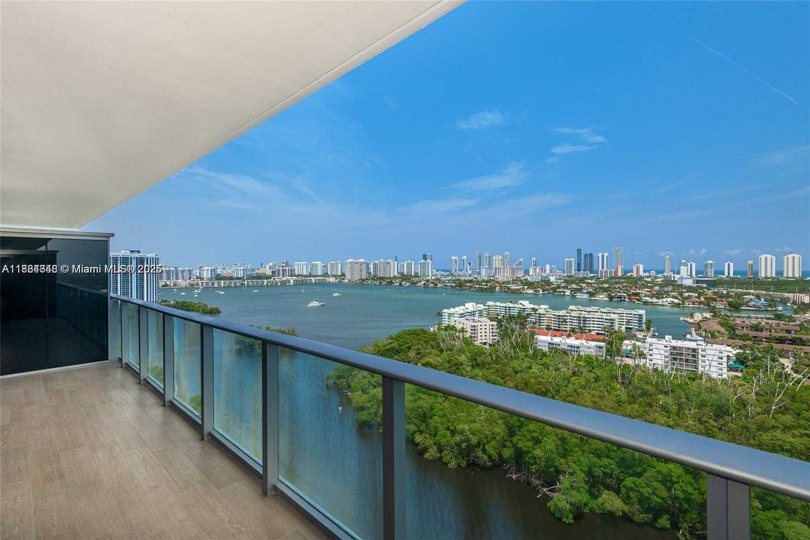 Small Image of 16385 BISCAYNE BLVD #2118, North Miami Beach Number 4