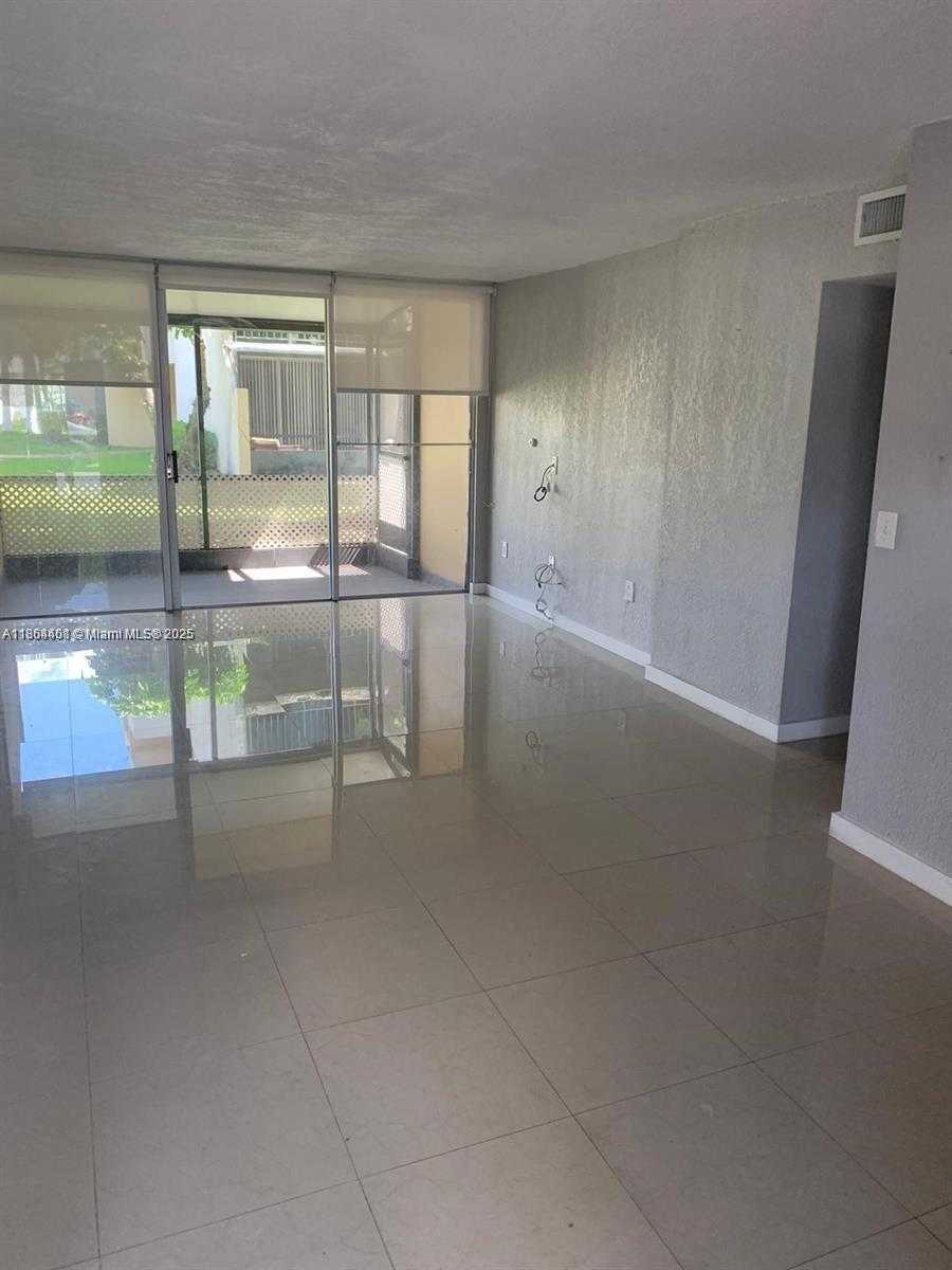 Small Image of 8810 FONTAINEBLEAU BLVD #104, Miami Number 3