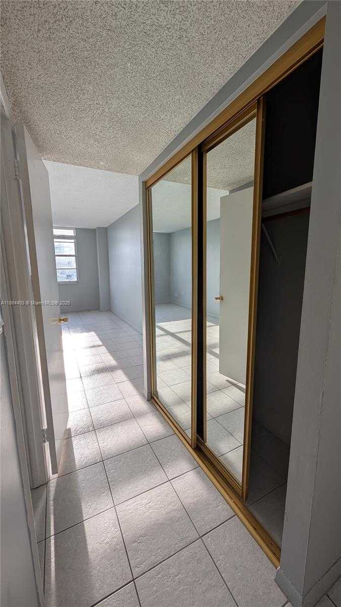 Small Image of 2801 NORTH EAST 183RD ST #908W, Aventura Number 22