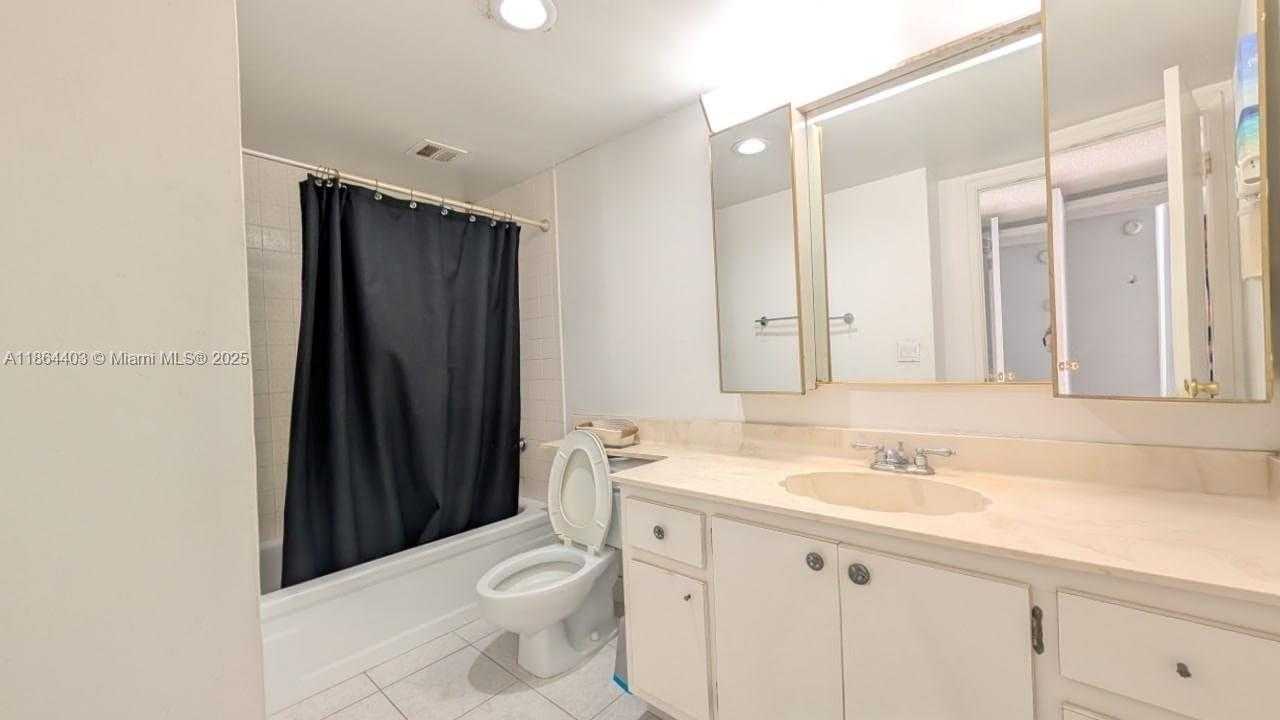 Small Image of 2801 NORTH EAST 183RD ST #908W, Aventura Number 24