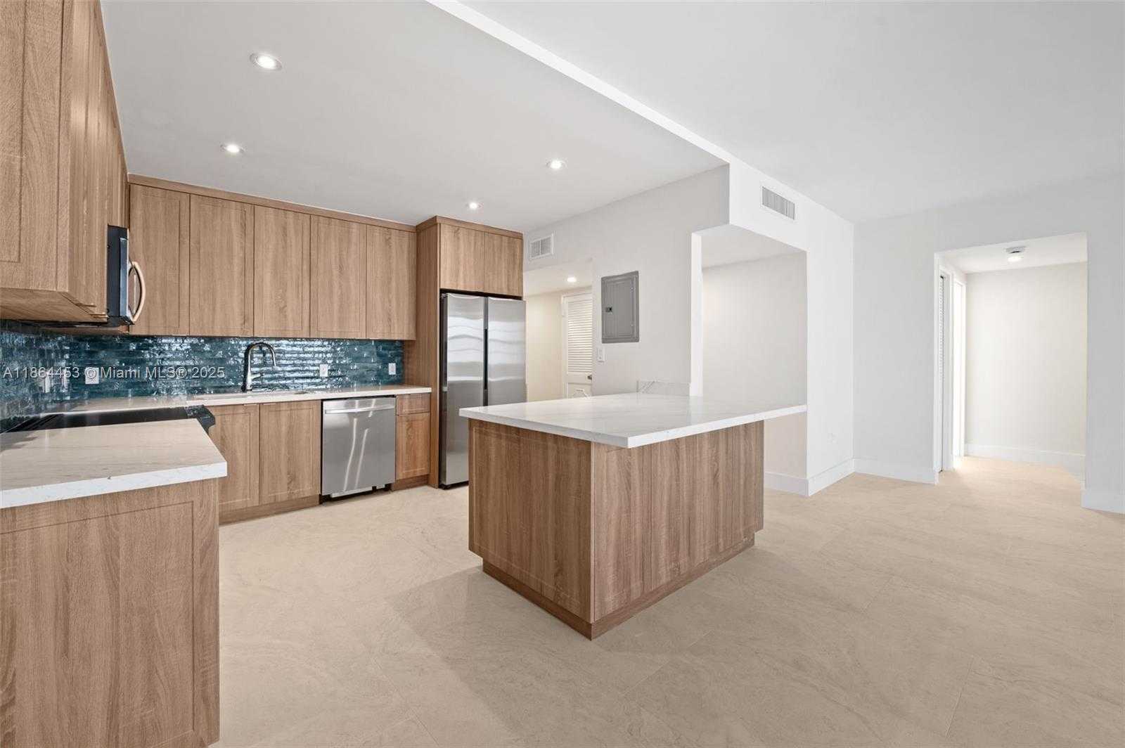 Small Image of 9341 EAST BAY HARBOR DR #4C, Bay Harbor Islands Number 14