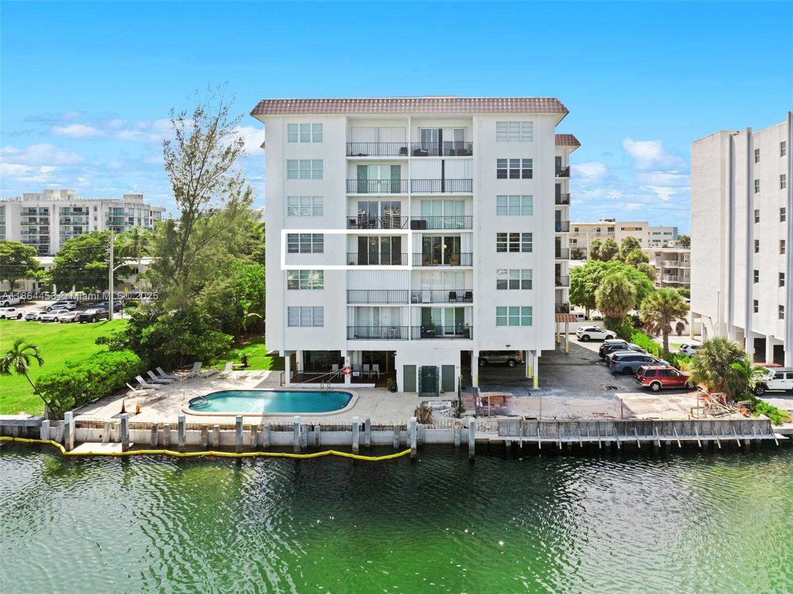 Small Image of 9341 EAST BAY HARBOR DR #4C, Bay Harbor Islands Number 2