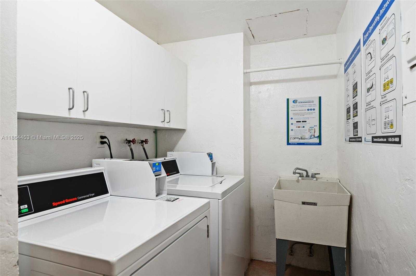 Small Image of 9341 EAST BAY HARBOR DR #4C, Bay Harbor Islands Number 26