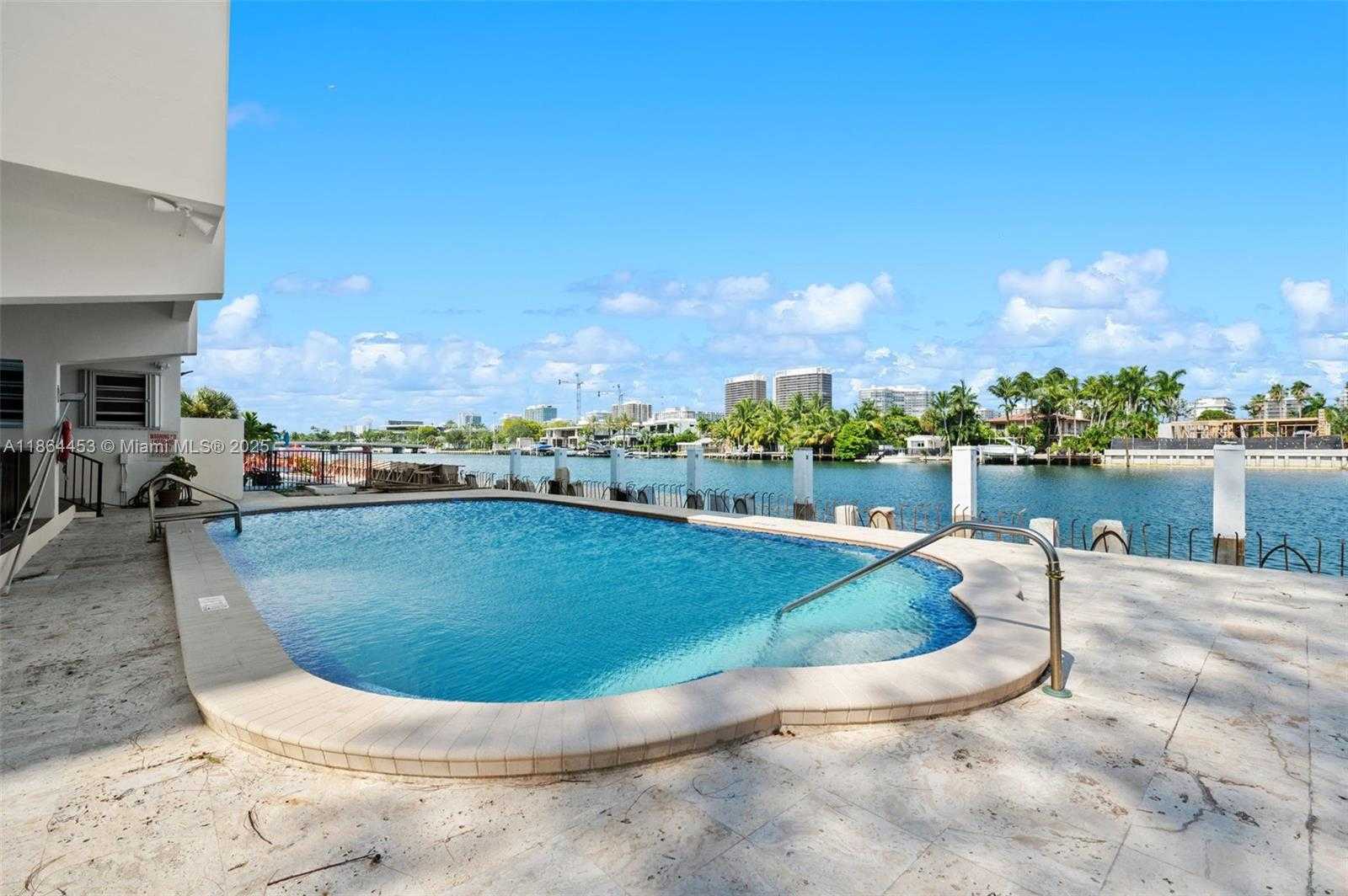 Small Image of 9341 EAST BAY HARBOR DR #4C, Bay Harbor Islands Number 27