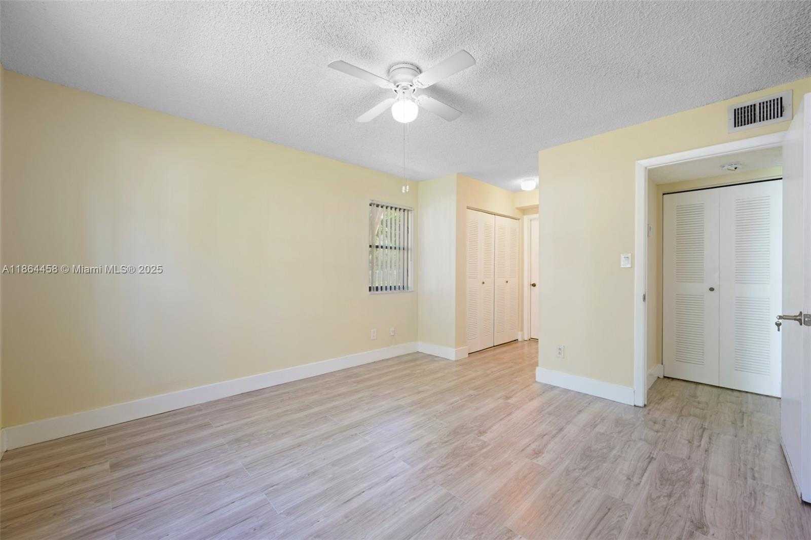 Small Image of 530 SOUTH PARK RD #18-11, Hollywood Number 12