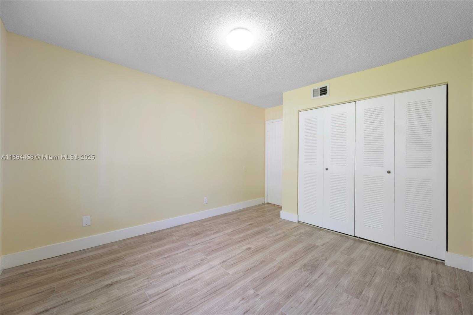 Small Image of 530 SOUTH PARK RD #18-11, Hollywood Number 15
