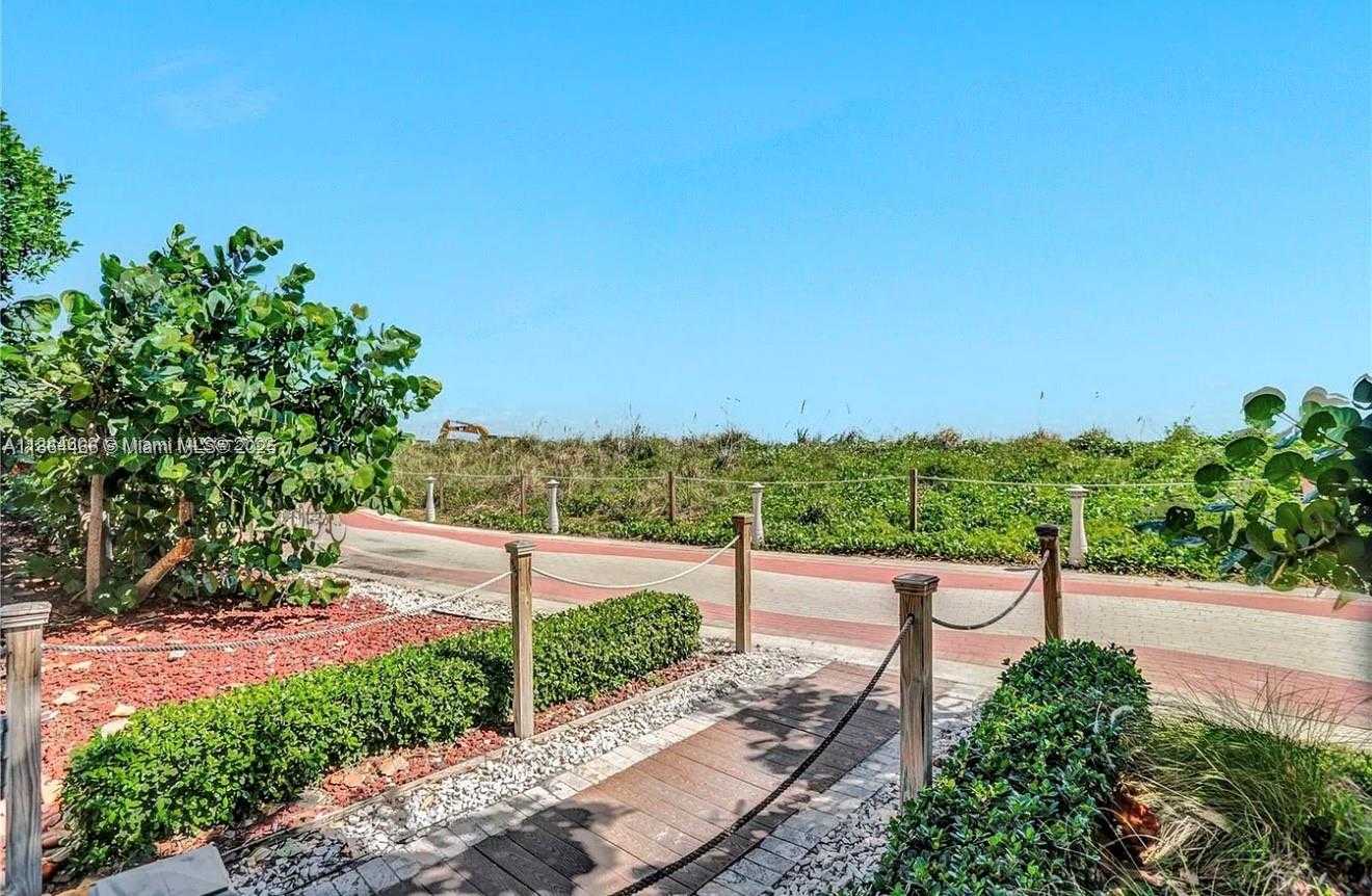 Small Image of 6423 EAST COLLINS AVE #206, Miami Beach Number 4