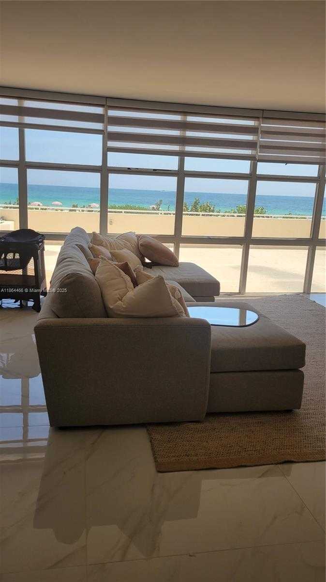Small Image of 6423 EAST COLLINS AVE #206, Miami Beach Number 7