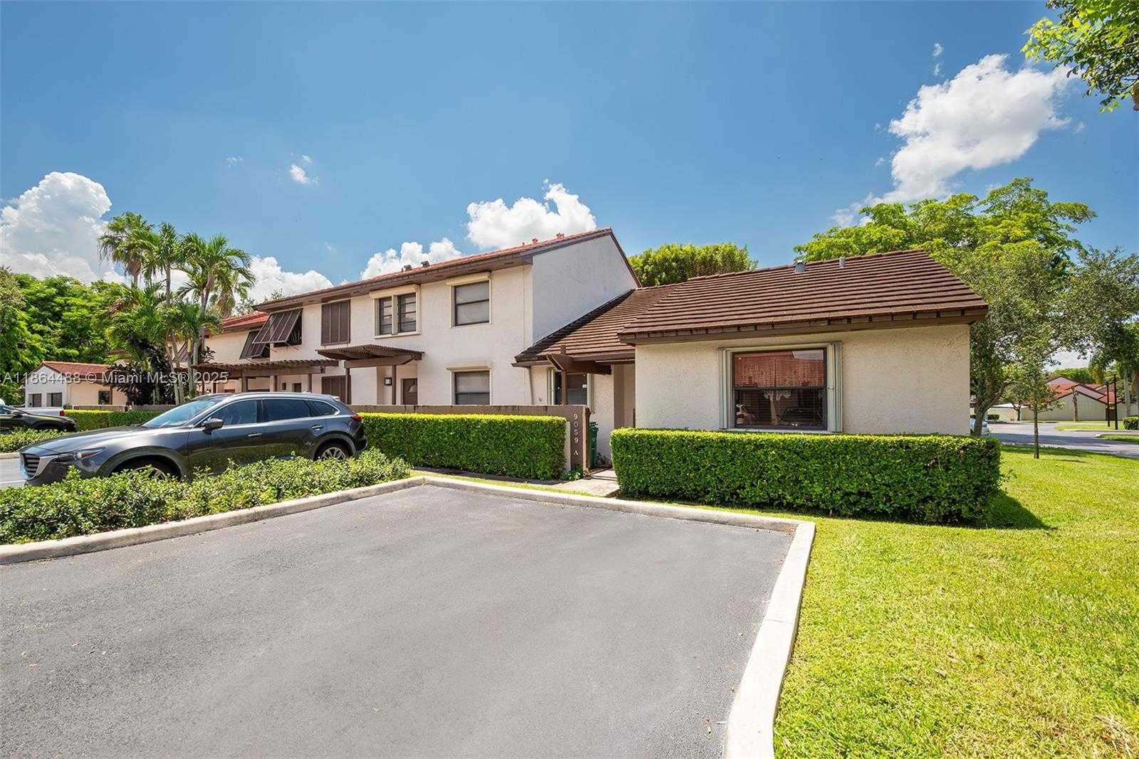 Small Image of 9059 SOUTH WEST 133RD CT #A, Miami Number 6