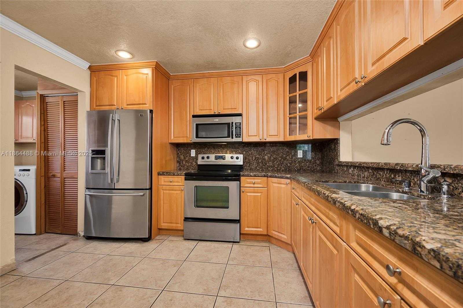 Small Image of 9059 SOUTH WEST 133RD CT #A, Miami Number 8