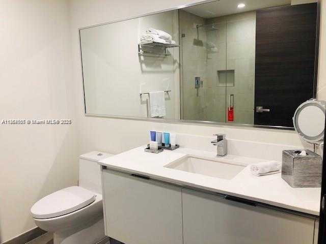 Small Image of 777 NORTH OCEAN DR #S322, Hollywood Number 5