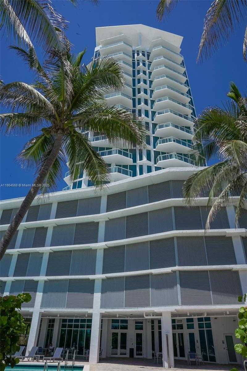 Small Image of 6515 COLLINS AVE #1709, Miami Beach Number 25