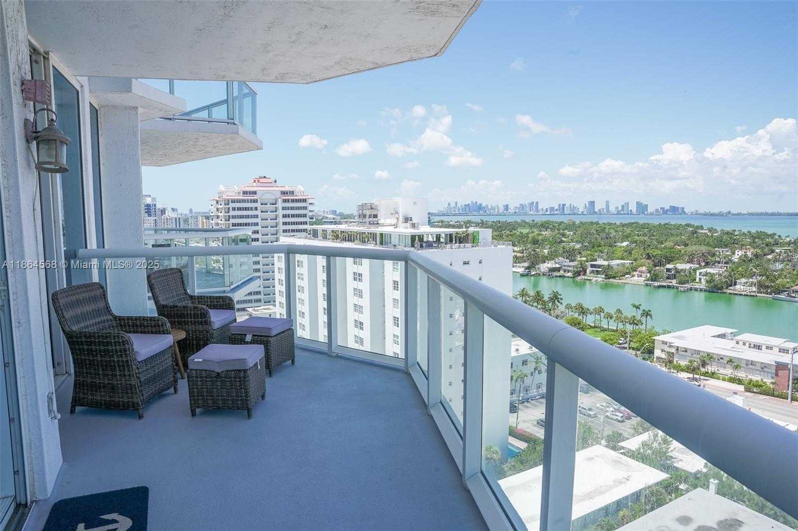 Small Image of 6515 COLLINS AVE #1709, Miami Beach Number 3