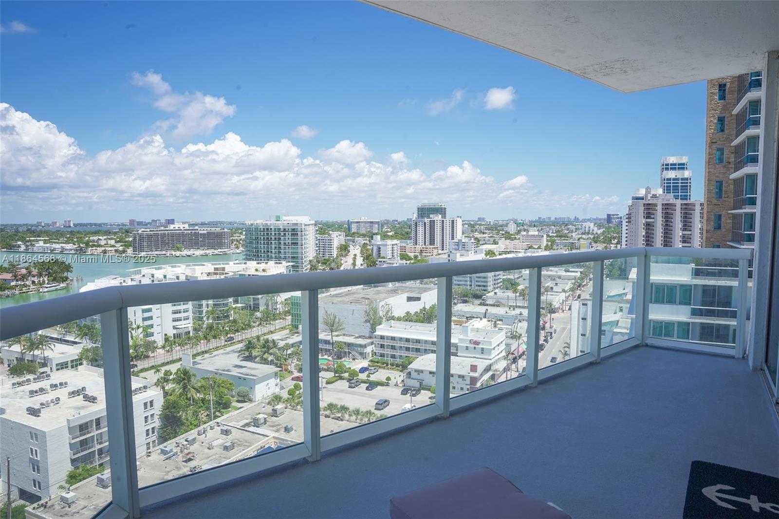 Small Image of 6515 COLLINS AVE #1709, Miami Beach Number 4