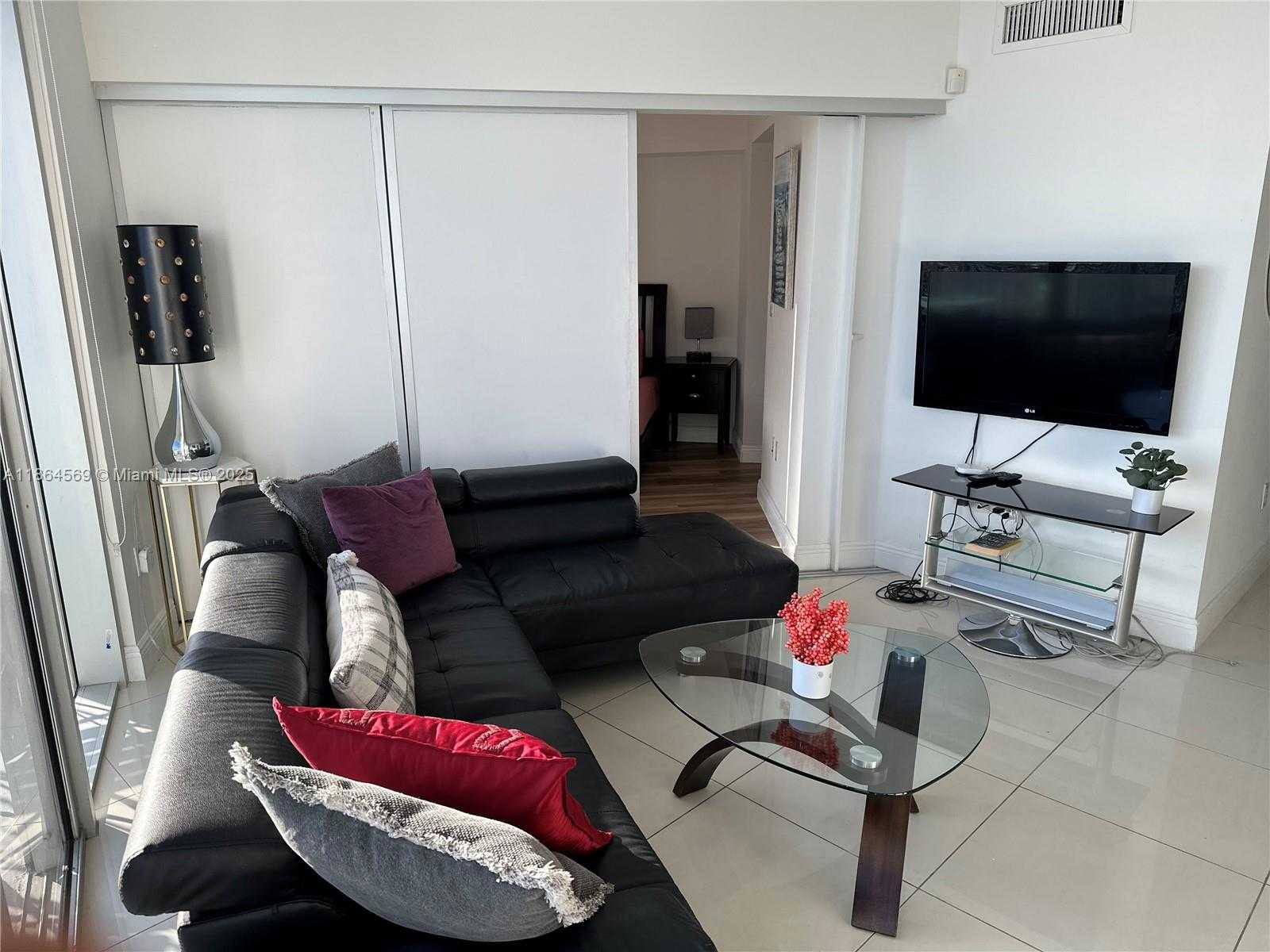 Small Image of 1750 NORTH BAYSHORE DR #5614, Miami Number 12