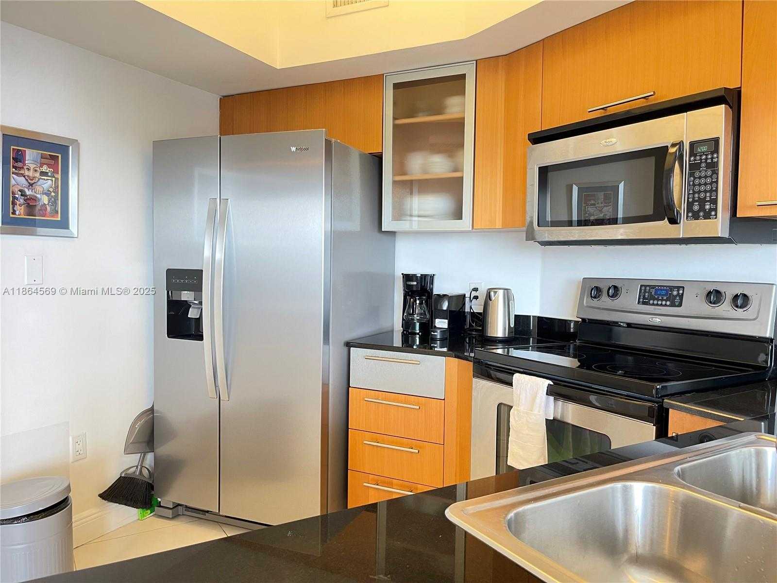 Small Image of 1750 NORTH BAYSHORE DR #5614, Miami Number 15