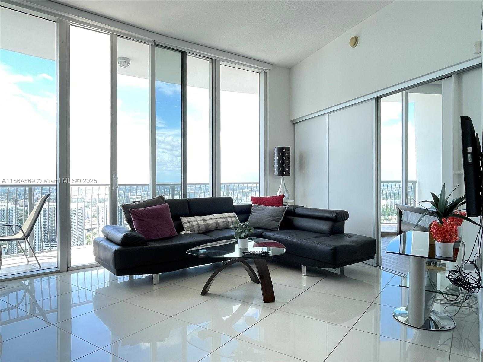 Small Image of 1750 NORTH BAYSHORE DR #5614, Miami Number 16