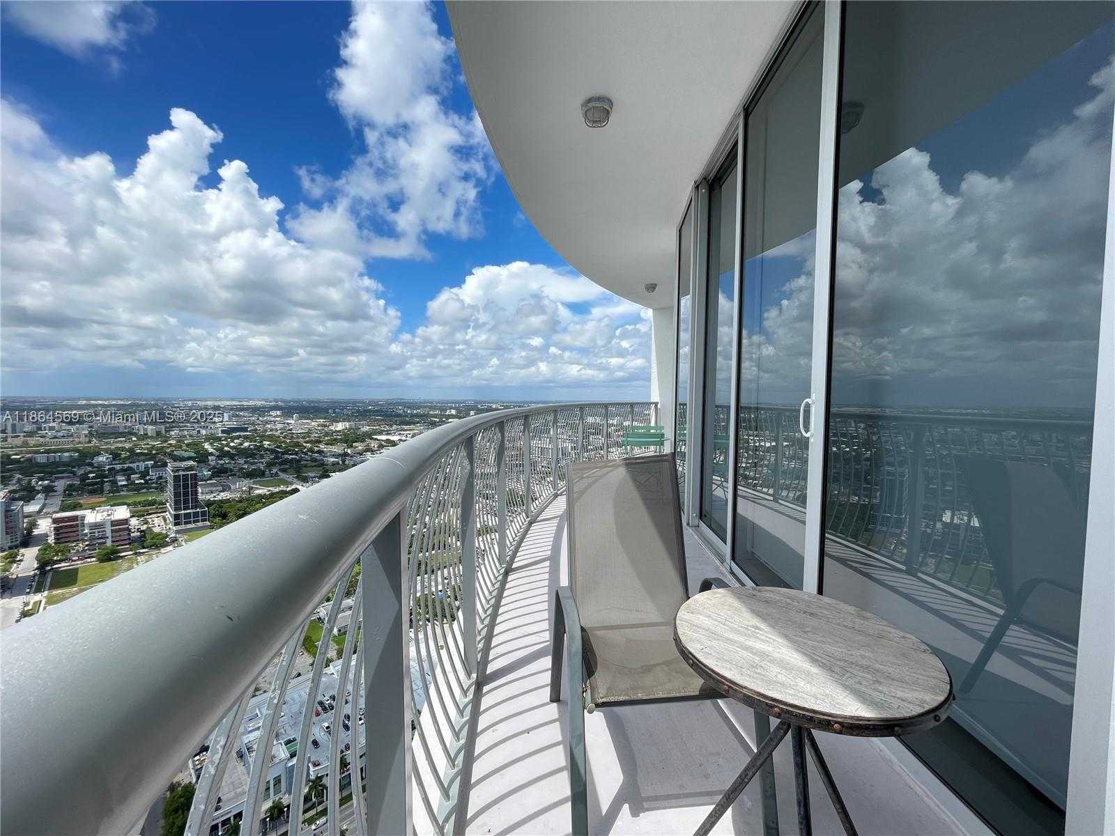 Small Image of 1750 NORTH BAYSHORE DR #5614, Miami Number 21