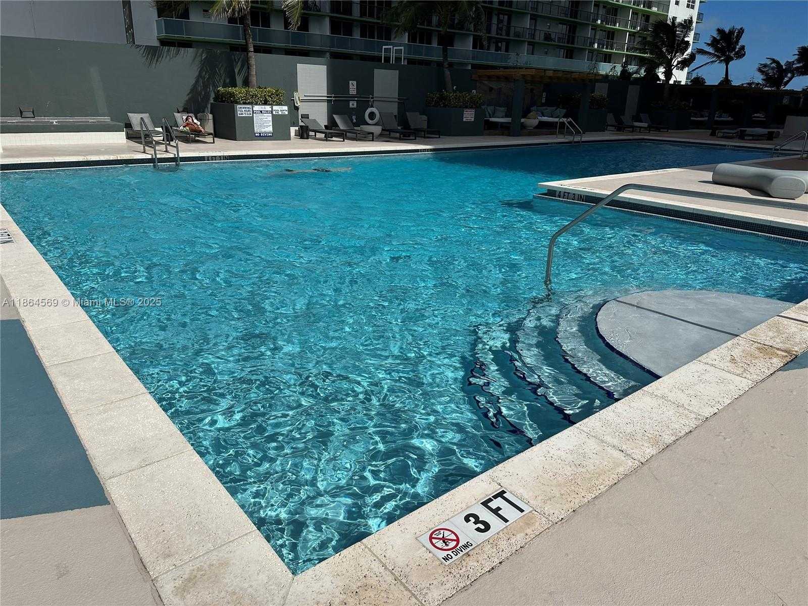 Small Image of 1750 NORTH BAYSHORE DR #5614, Miami Number 7