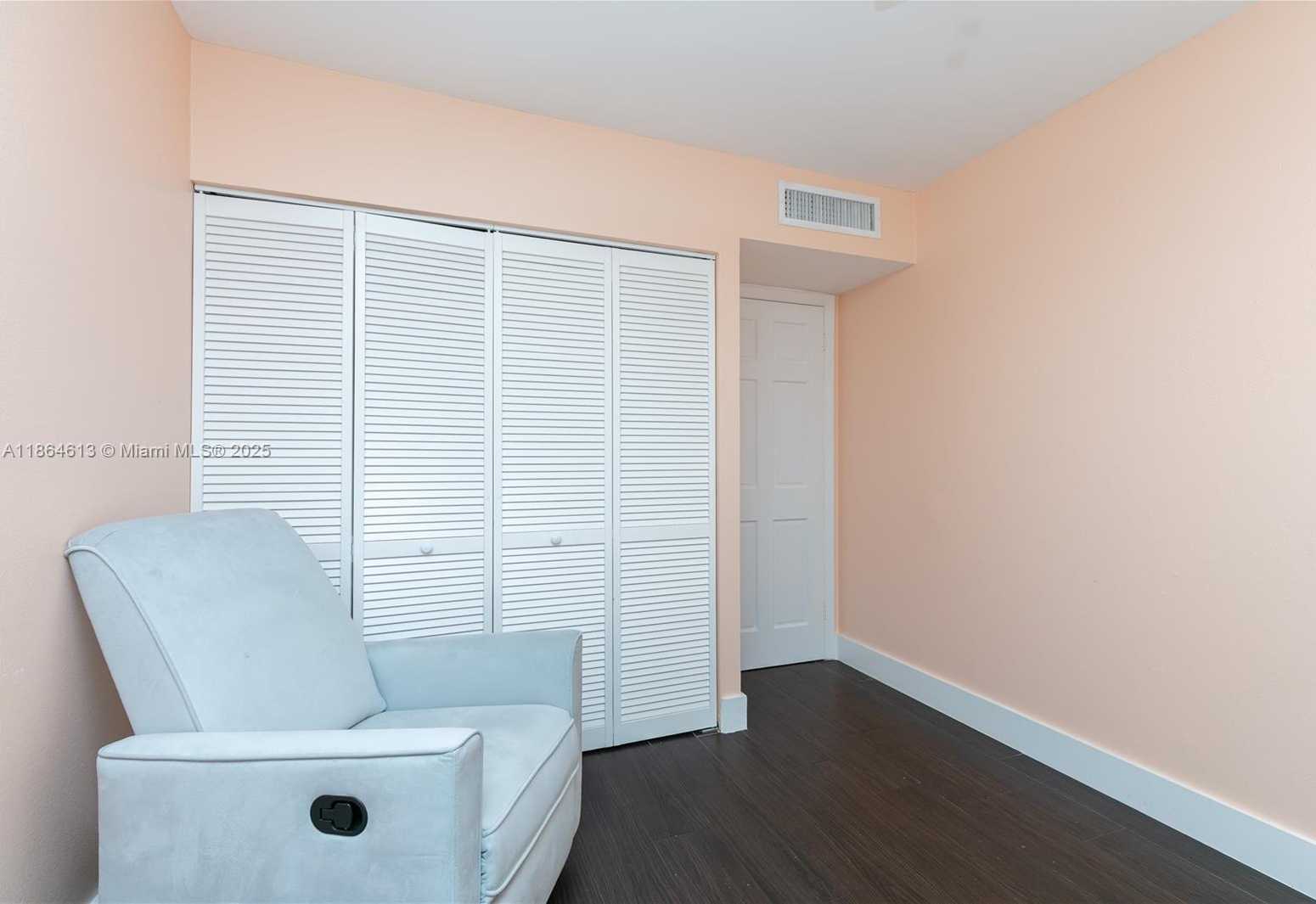 Small Image of 20291 NORTH EAST 30TH AVE #PH-10, Aventura Number 17