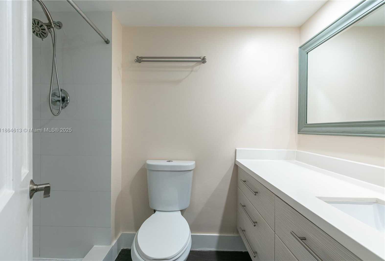 Small Image of 20291 NORTH EAST 30TH AVE #PH-10, Aventura Number 18