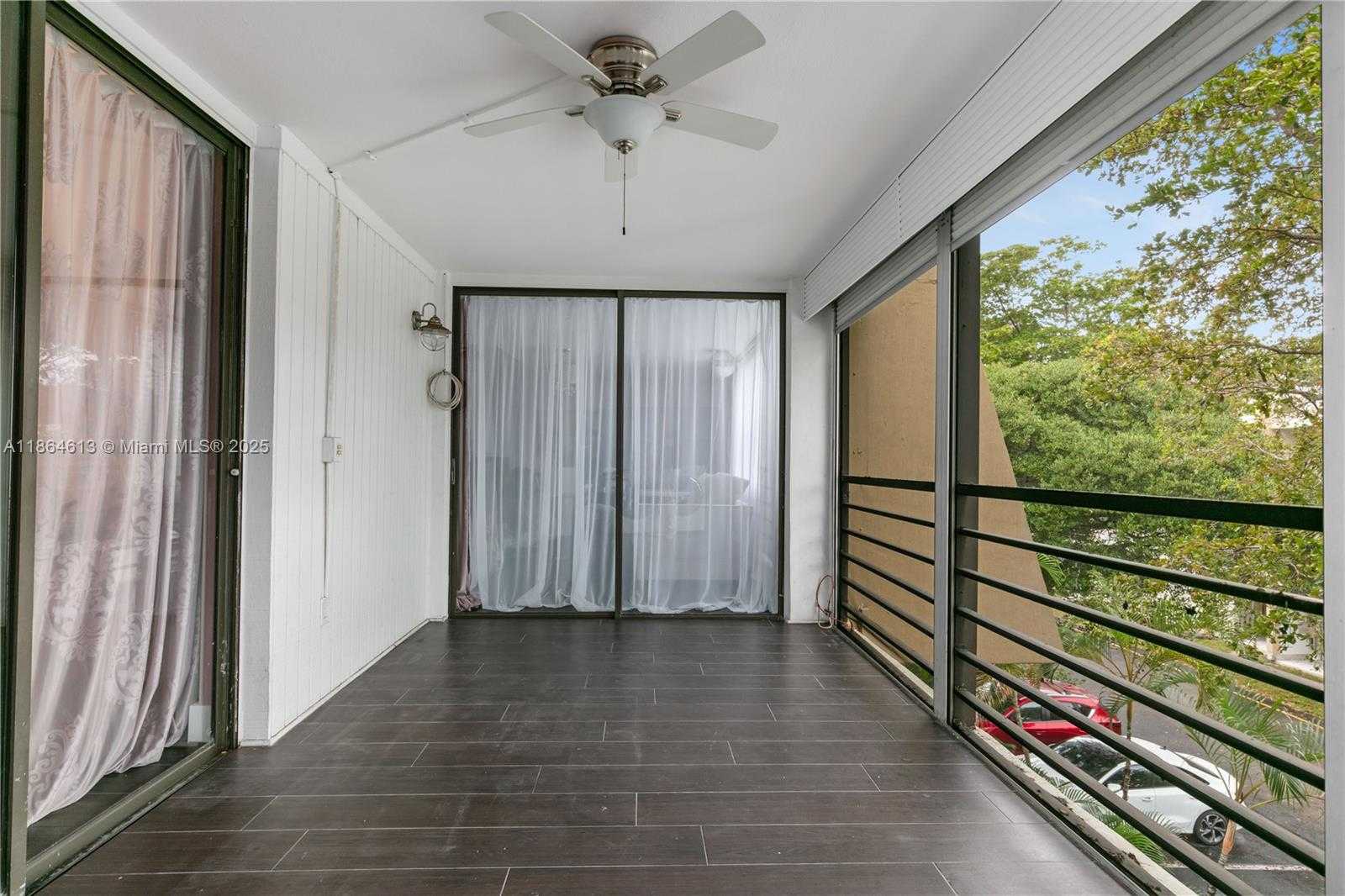 Small Image of 20291 NORTH EAST 30TH AVE #PH-10, Aventura Number 30