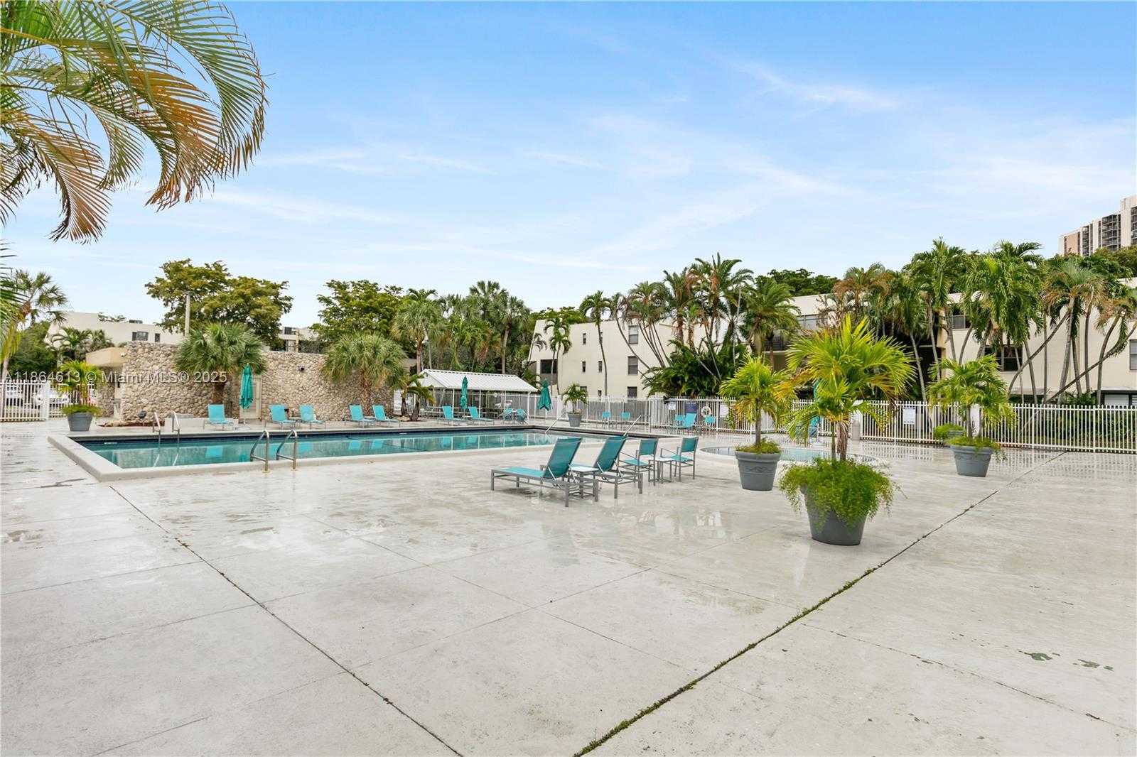 Small Image of 20291 NORTH EAST 30TH AVE #PH-10, Aventura Number 34