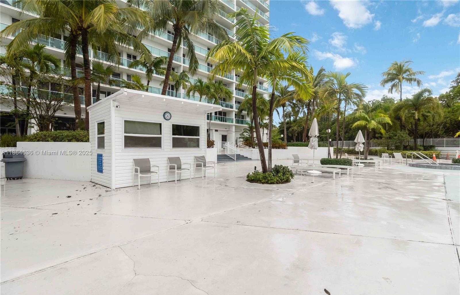 Small Image of 100 BAYVIEW DR #2014, Sunny Isles Beach Number 38