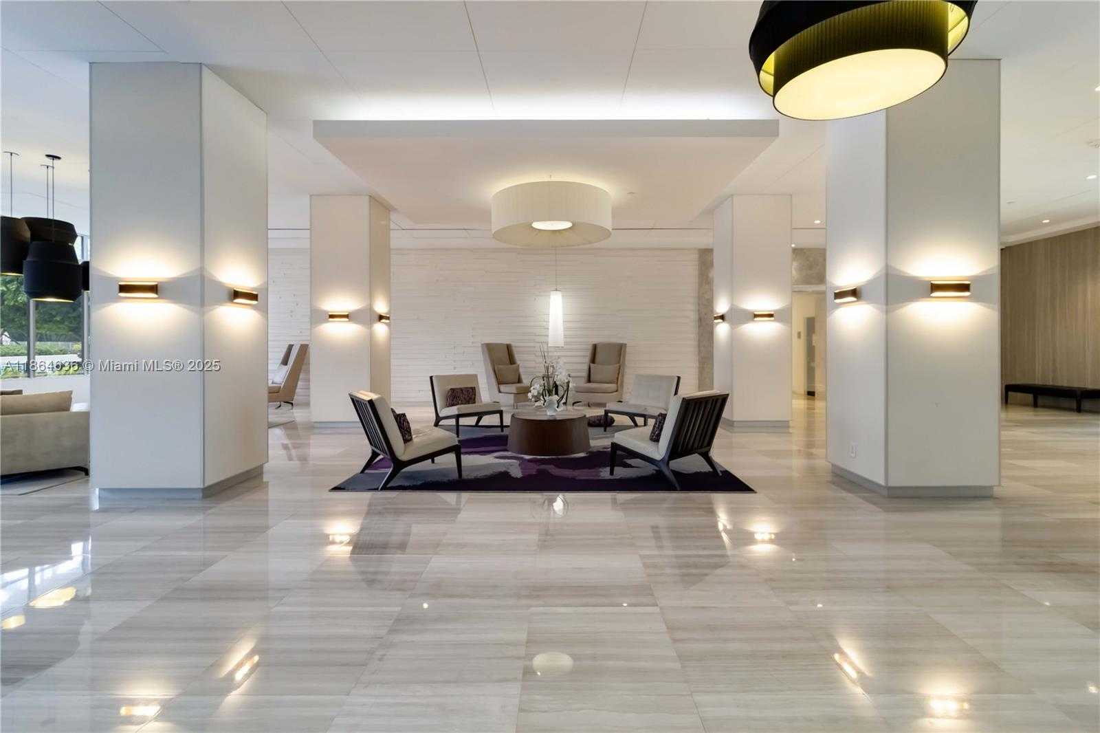 Small Image of 100 BAYVIEW DR #2014, Sunny Isles Beach Number 5