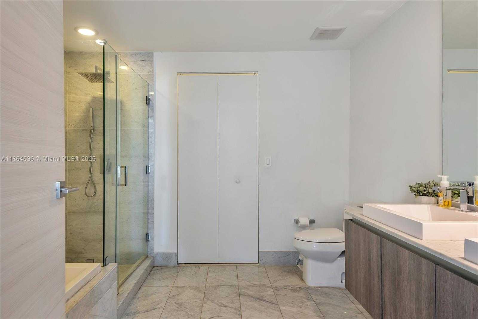 Small Image of 801 SOUTH MIAMI AVE #1708, Miami Number 17