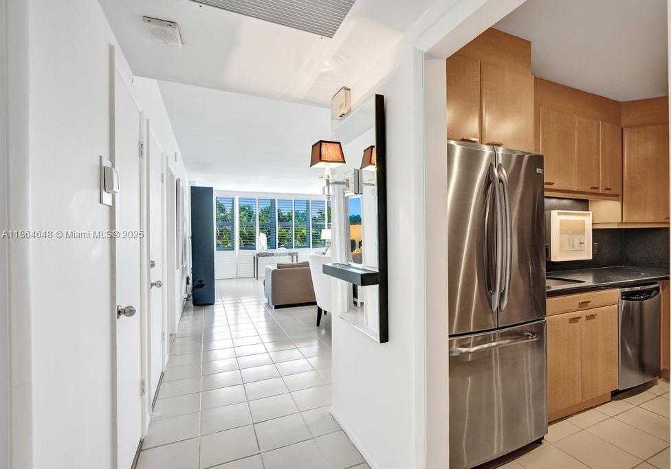 Small Image of 2295 SOUTH OCEAN BLVD #505, Palm Beach Number 26