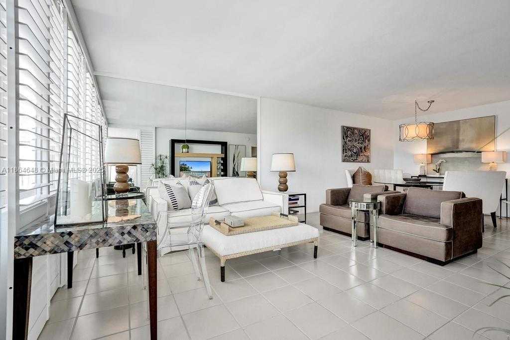 Small Image of 2295 SOUTH OCEAN BLVD #505, Palm Beach Number 8