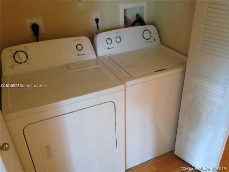 Small Image of 1919 VAN BUREN ST #321A, Hollywood Number 11
