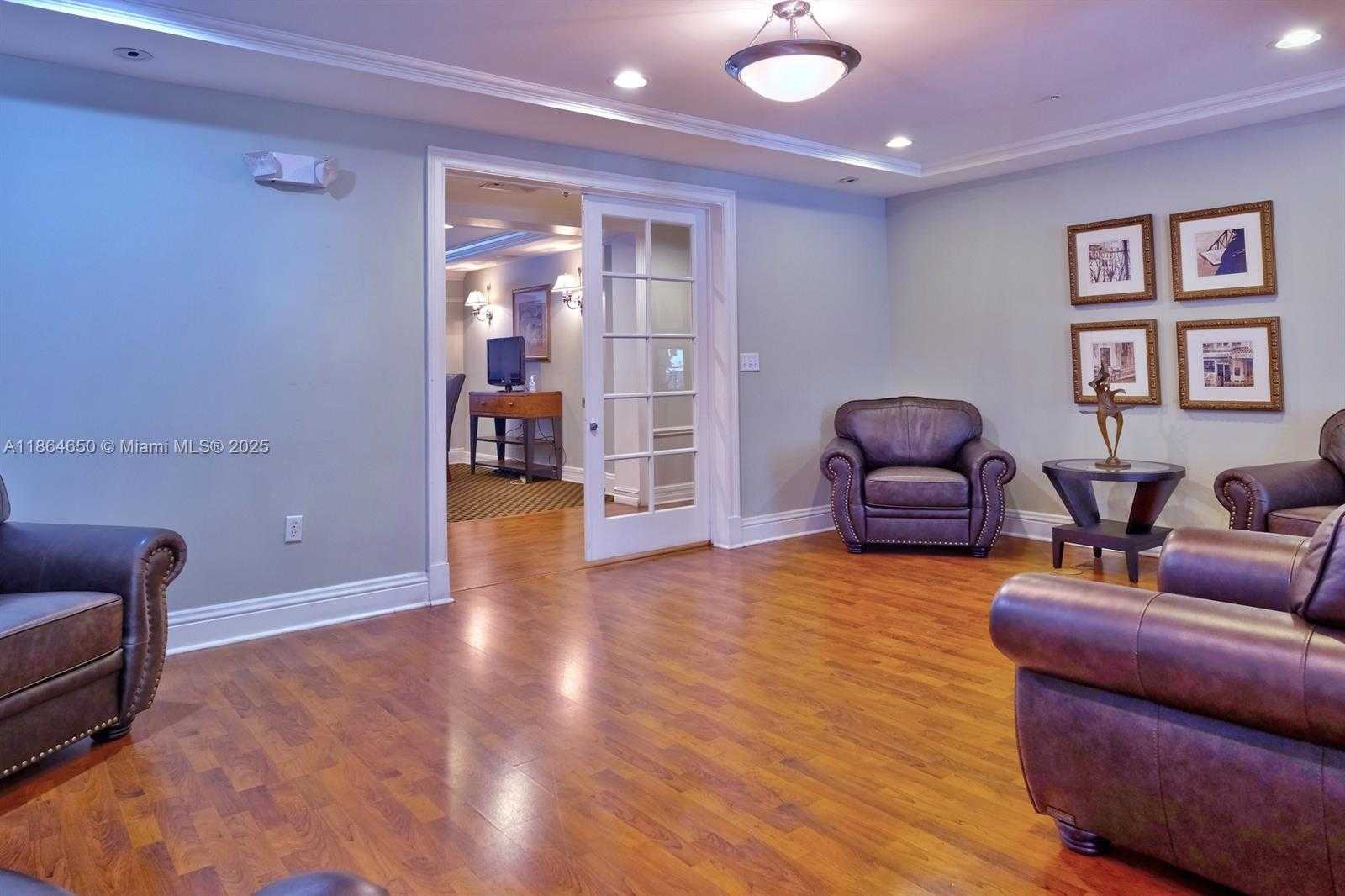 Small Image of 1919 VAN BUREN ST #321A, Hollywood Number 25