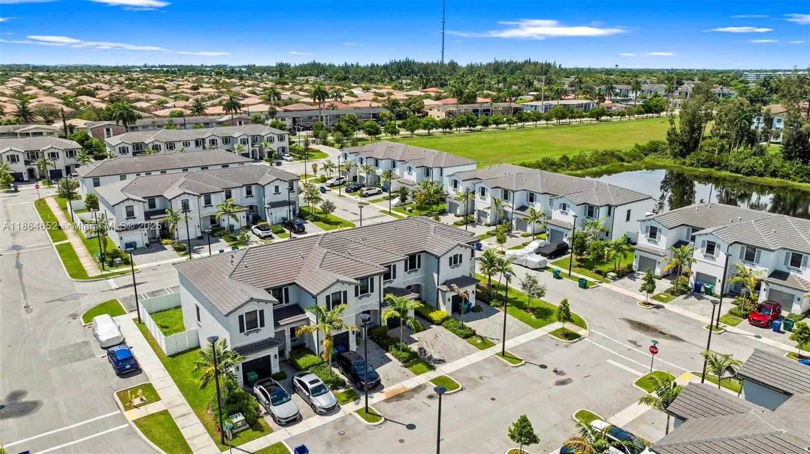Small Image of 20380 NORTH WEST 5TH CT, Miami Gardens Number 42
