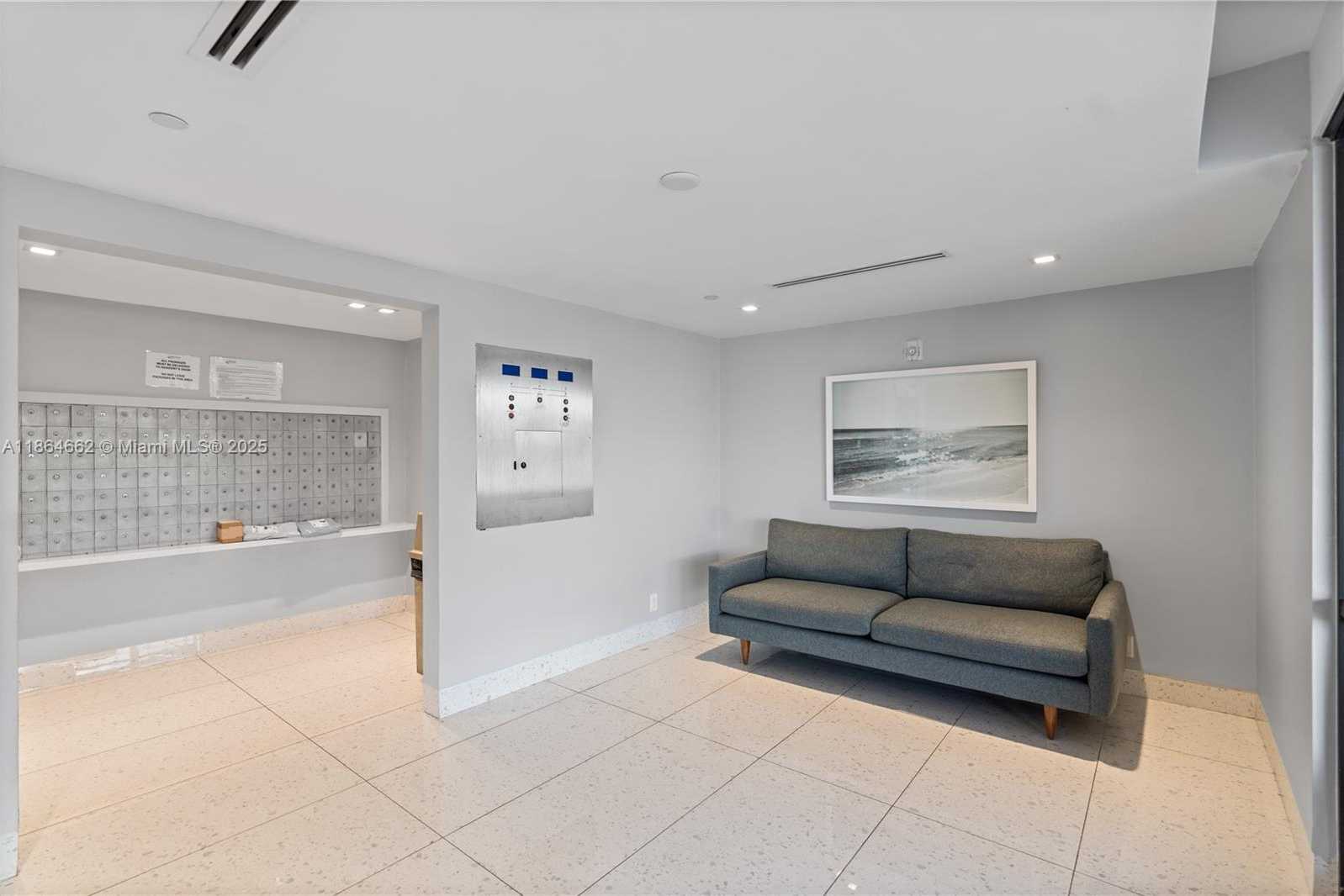 Small Image of 20301 WEST COUNTRY CLUB DR #829, Aventura Number 38