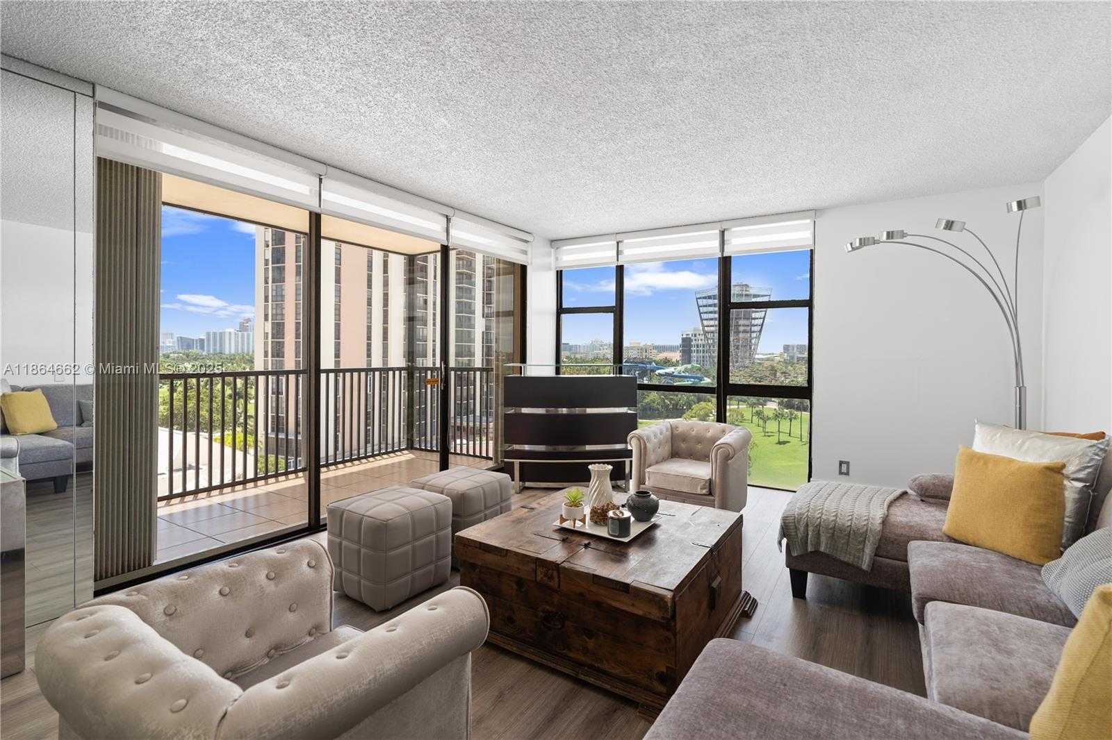 Small Image of 20301 WEST COUNTRY CLUB DR #829, Aventura Number 6