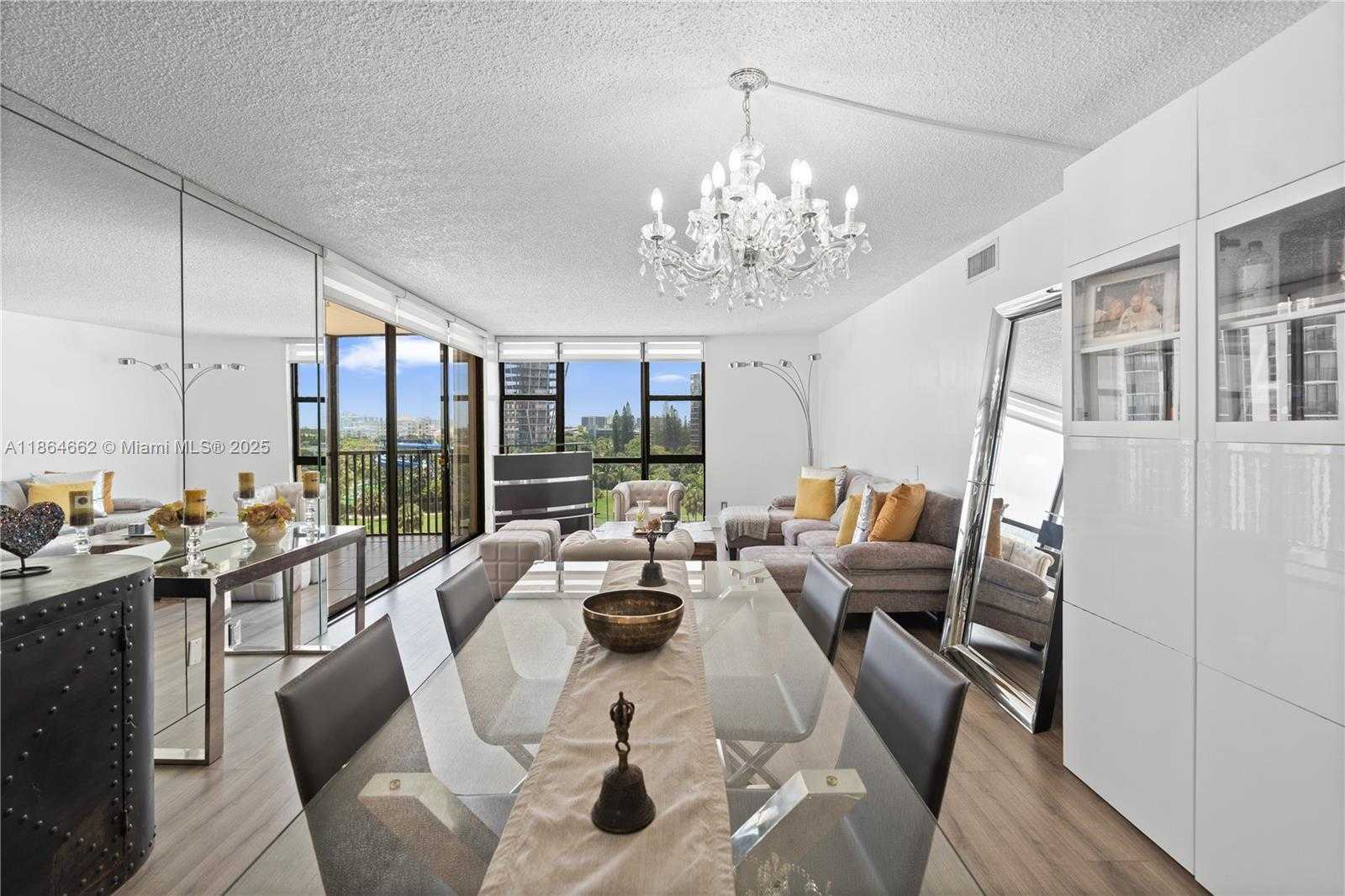 Small Image of 20301 WEST COUNTRY CLUB DR #829, Aventura Number 9