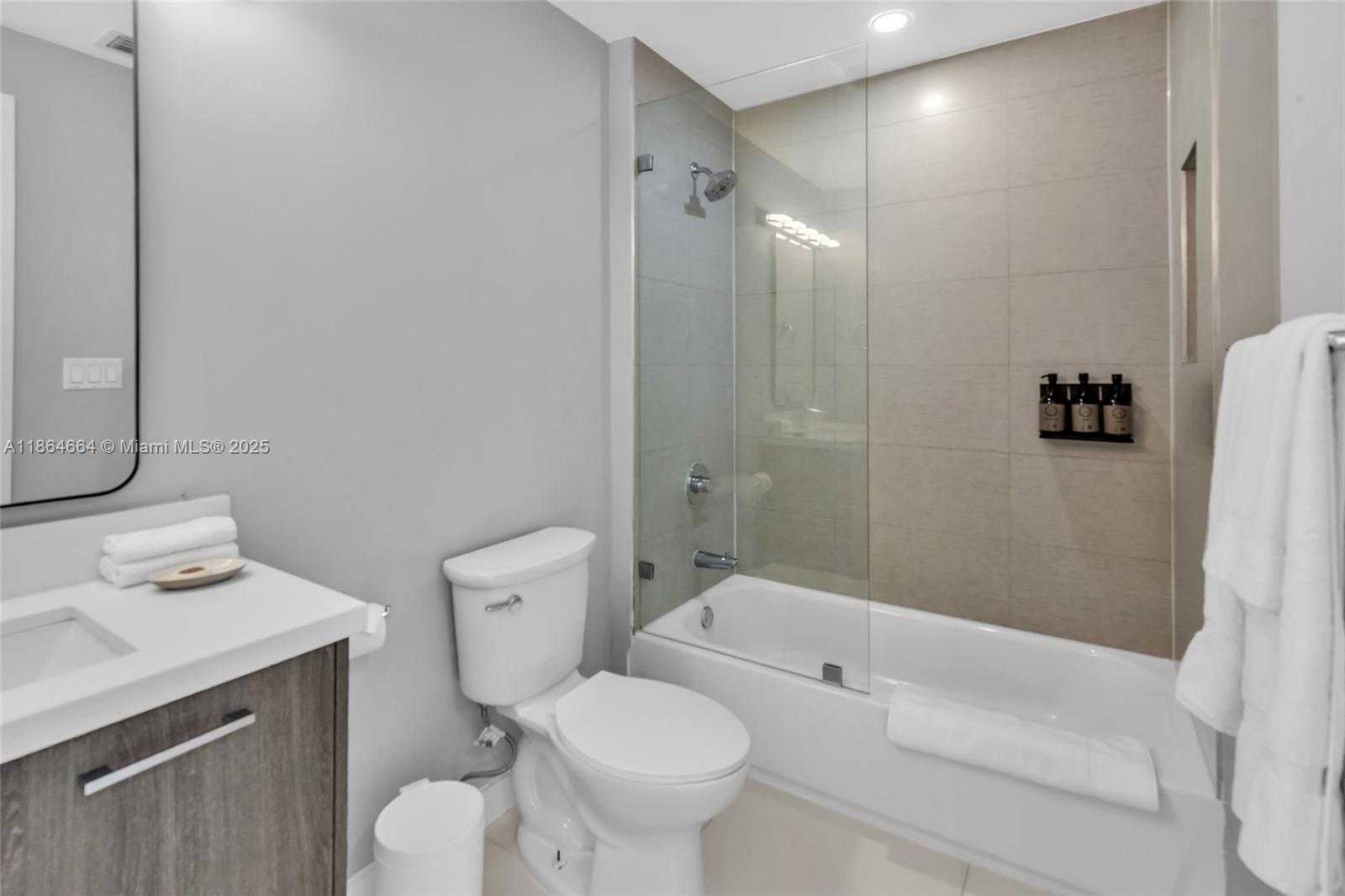 Small Image of 1120 98TH ST #403, Bay Harbor Islands Number 11