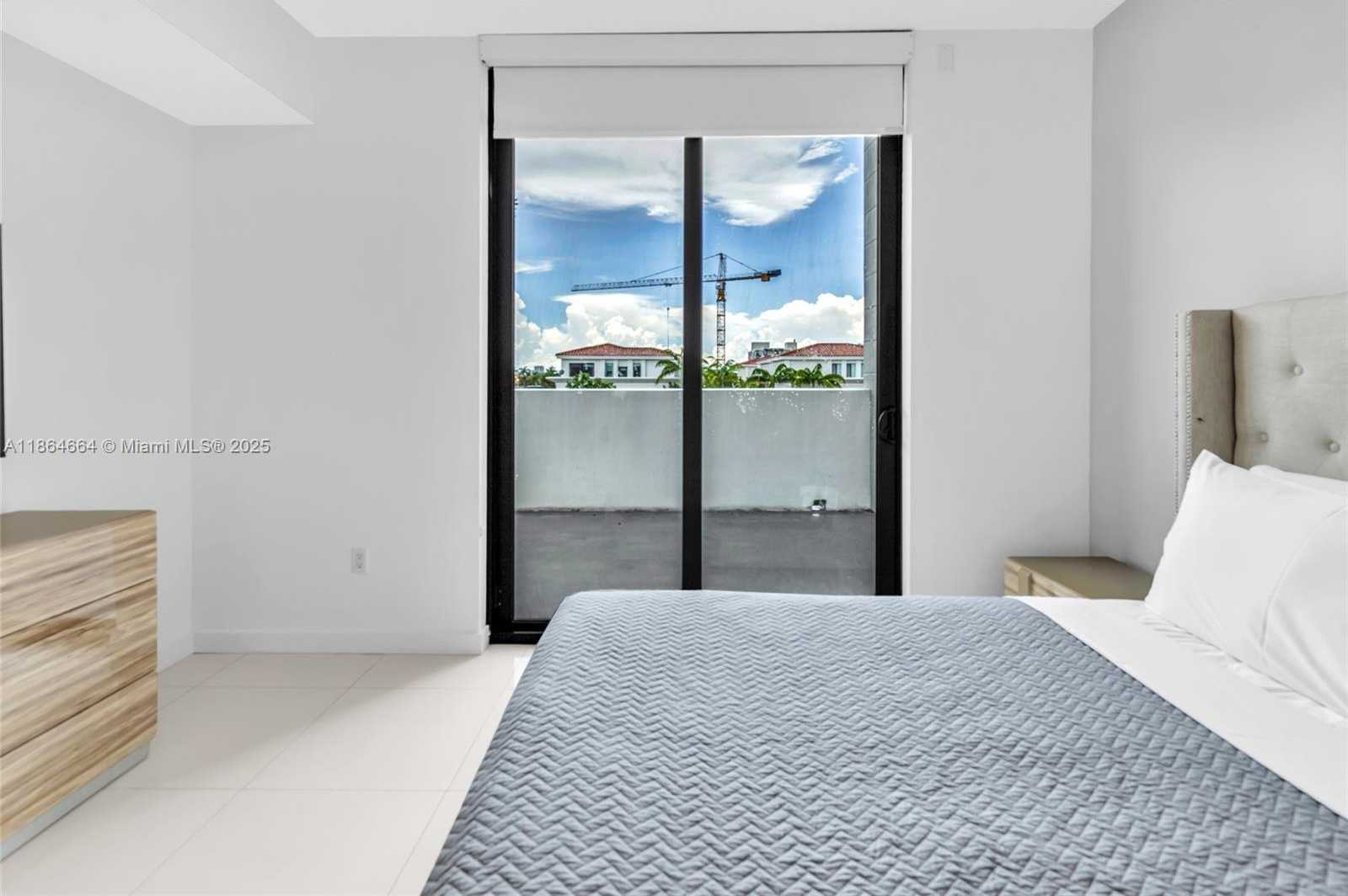 Small Image of 1120 98TH ST #403, Bay Harbor Islands Number 14