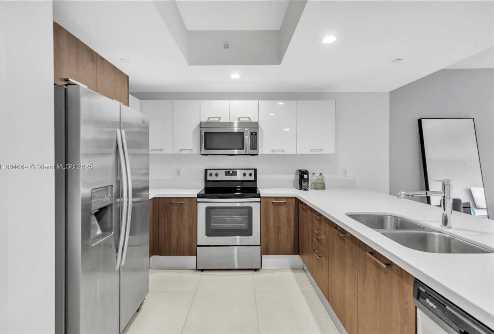 Small Image of 1120 98TH ST #403, Bay Harbor Islands Number 3