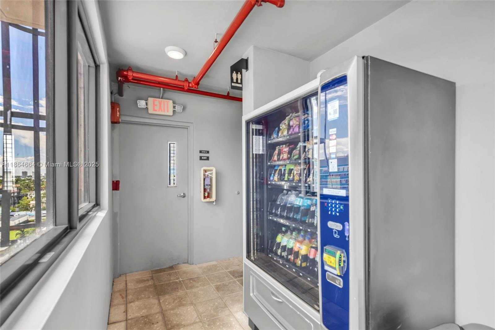 Small Image of 1120 98TH ST #403, Bay Harbor Islands Number 33